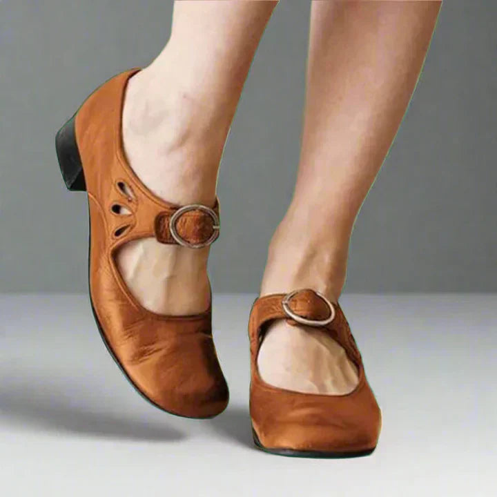 Anna-Berg | Refined Orthopedic Adjustable Sandals in a Flattering Cut