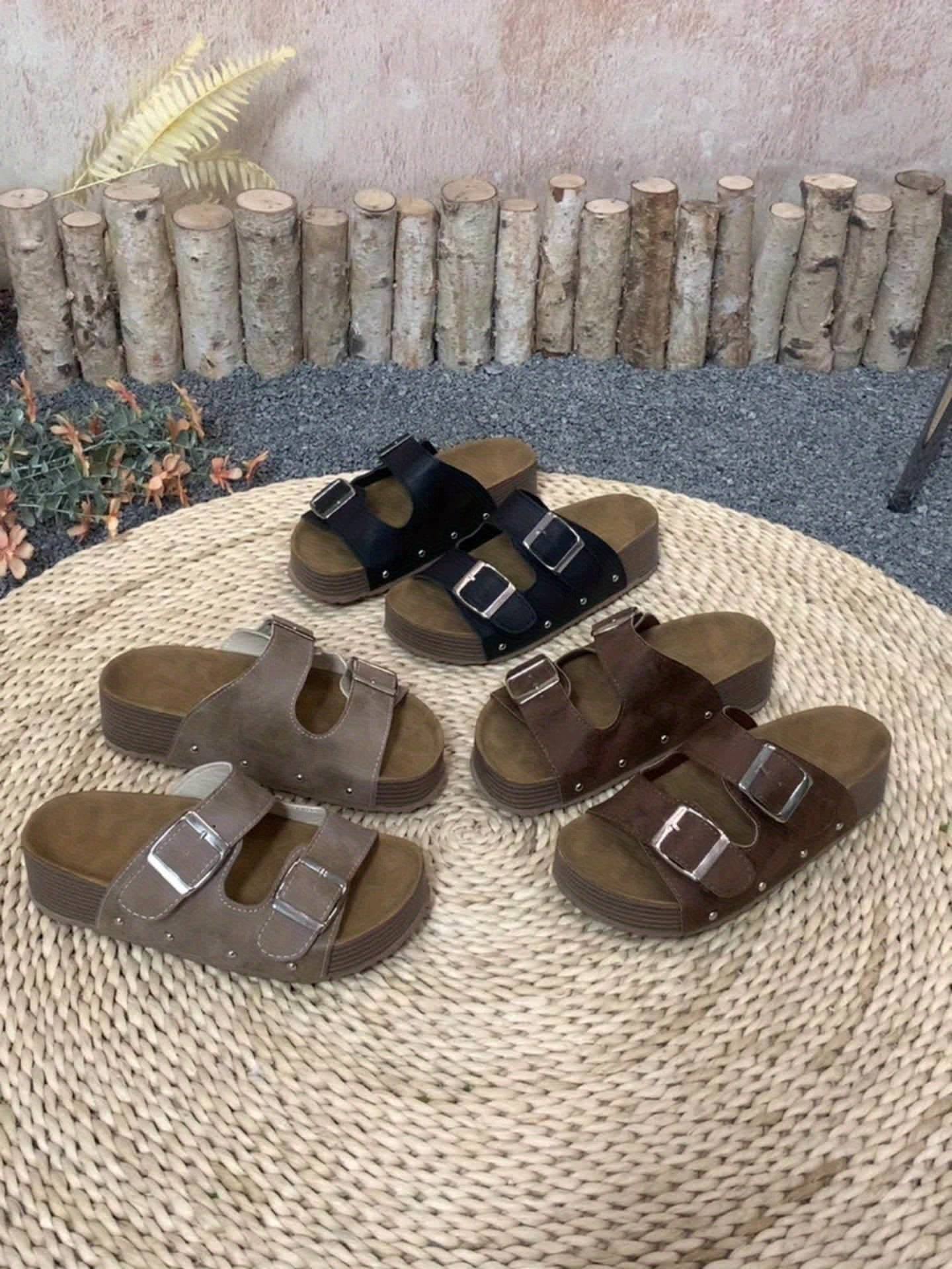 Anna-Berg | Modern Sandals Made to Turn Heads