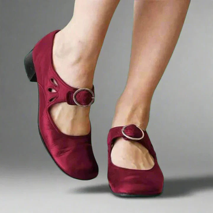 Anna-Berg | Refined Orthopedic Adjustable Sandals in a Flattering Cut