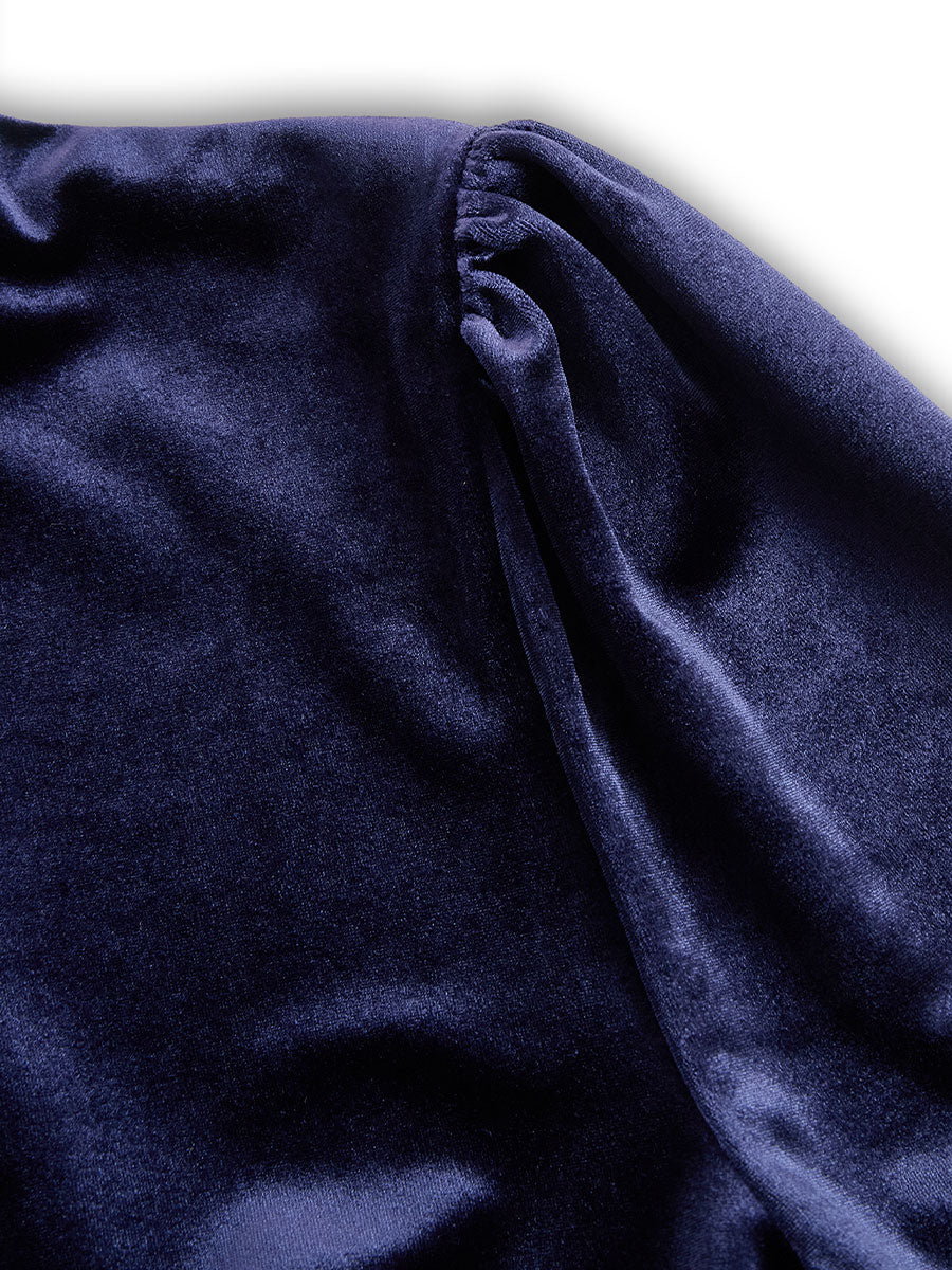 Anna-Berg | Luxurious Velvet Long-Sleeve Midi Dress