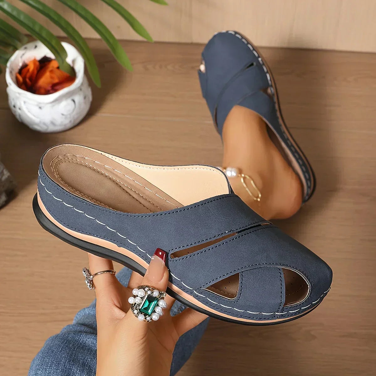 Anna-Berg | Modern Platform Wedge Sandals for Every Occasion