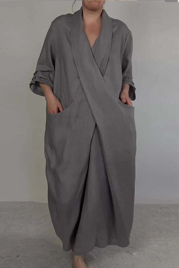 Anna-Berg | Elegant Minimalist Dress With Pocket And V-Neck