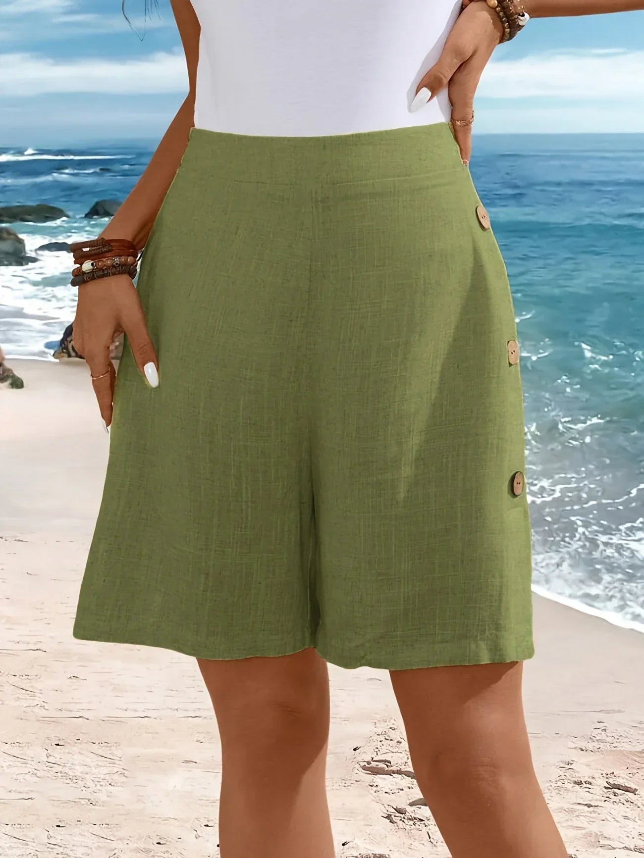 Anna-Berg | Sophisticated Comfortable Shorts With Buttons