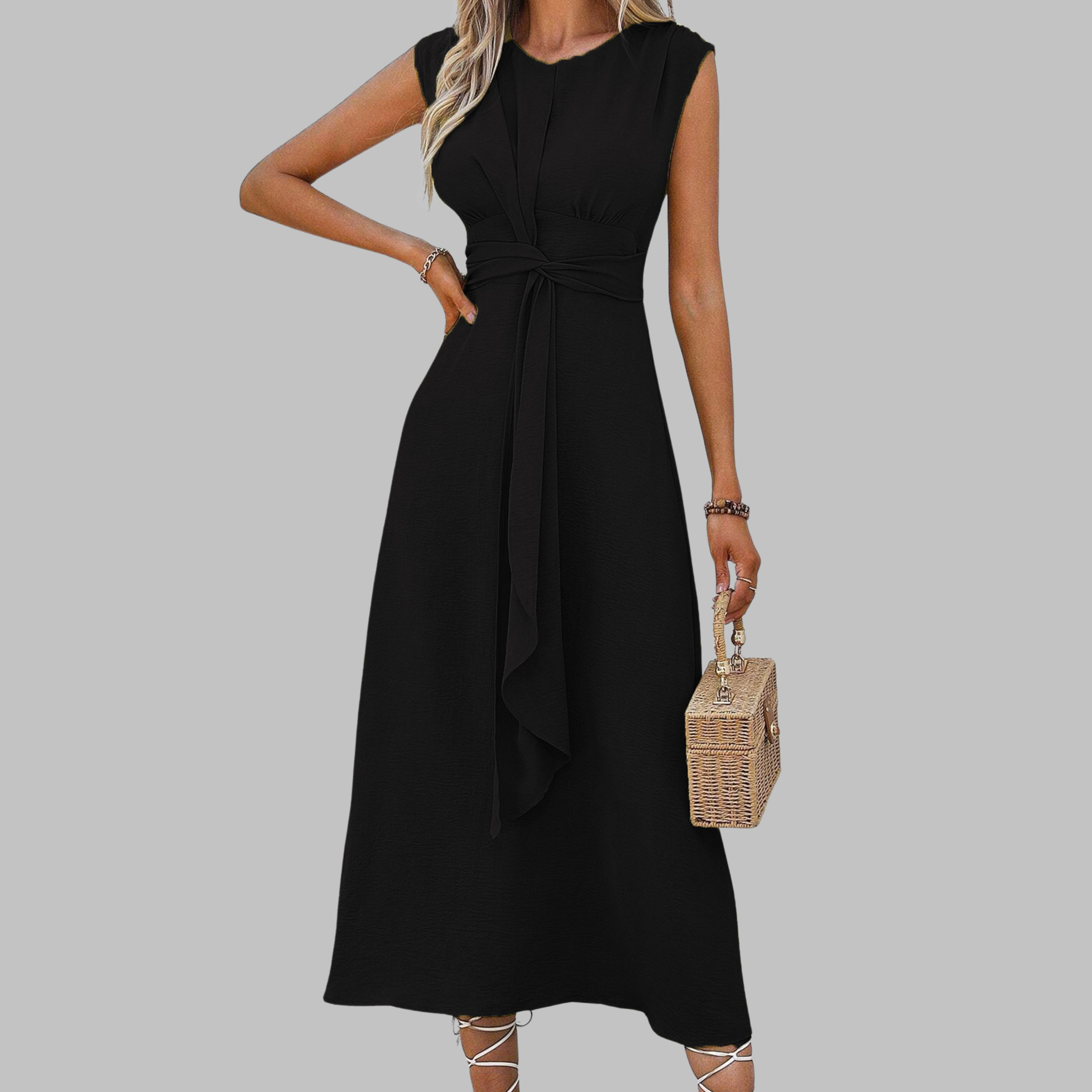 Anna-Berg | Elegant Maxi Dress with a Timeless Finish