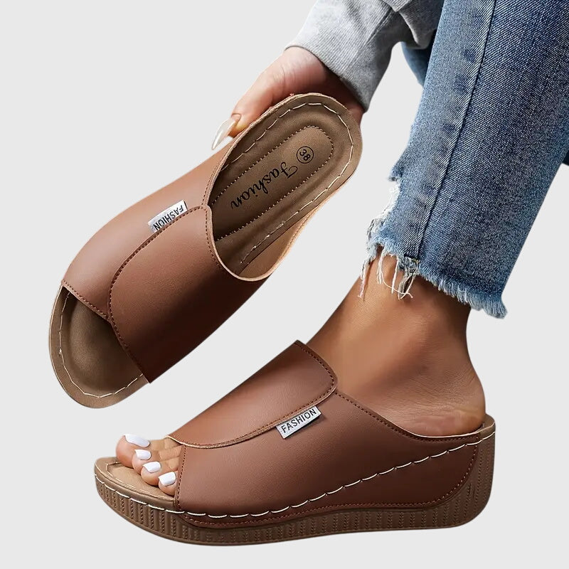 Anna-Berg | Orthopedic Sandals