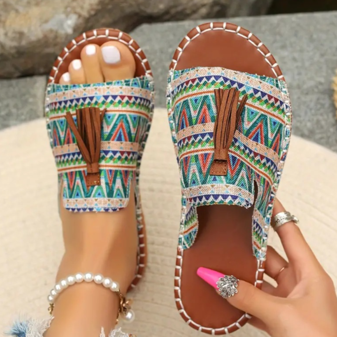 Anna-Berg | Sculpted Comfortable Flat Sandals for a Polished Look