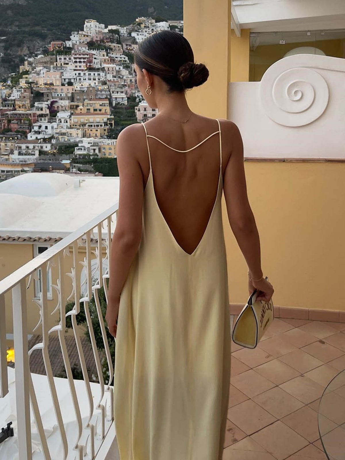 Anna-Berg | Effortless Maxi Dress With Open Back And Thin Straps