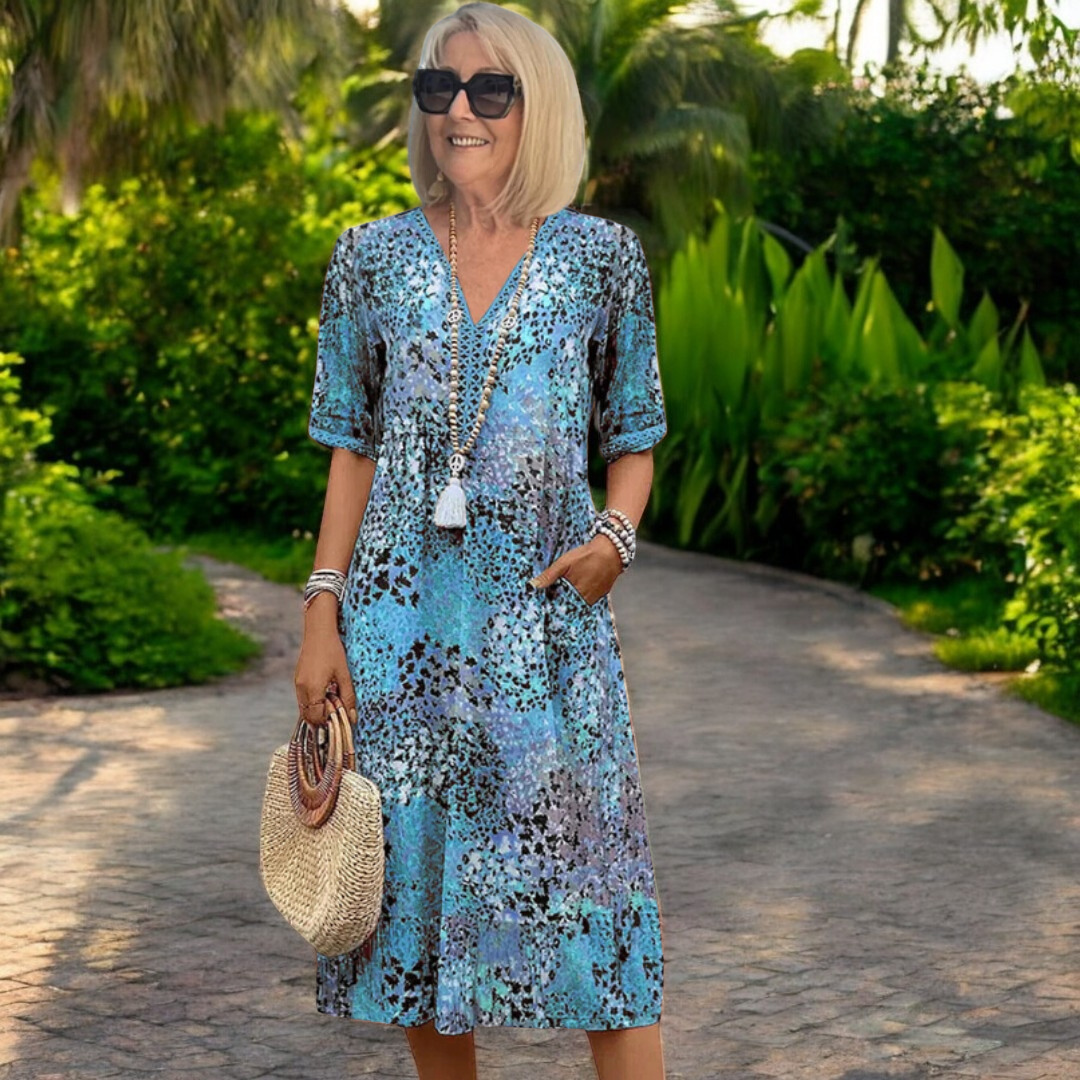 Anna-Berg | Effortless Iris – Lightweight Flattering Dress