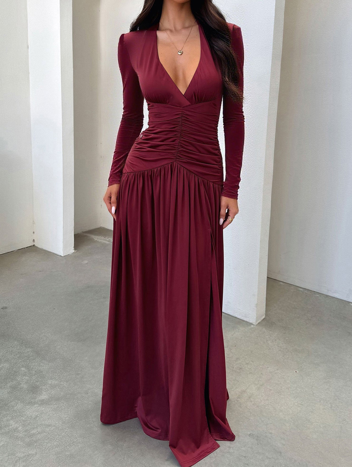 Anna-Berg | Retro Deep V Long Sleeve Dress