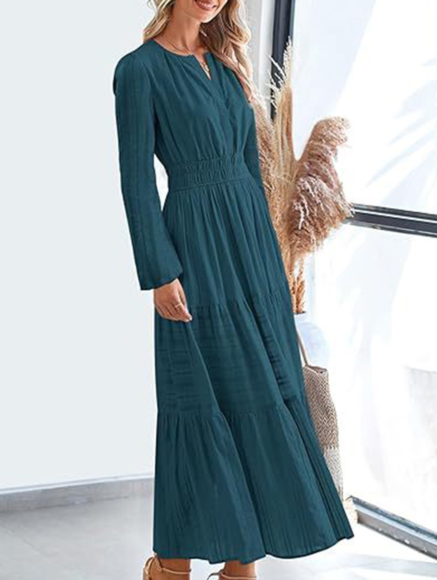 Anna-Berg | V-Neck Pleated Waist Tiered Long-Sleeved Dress