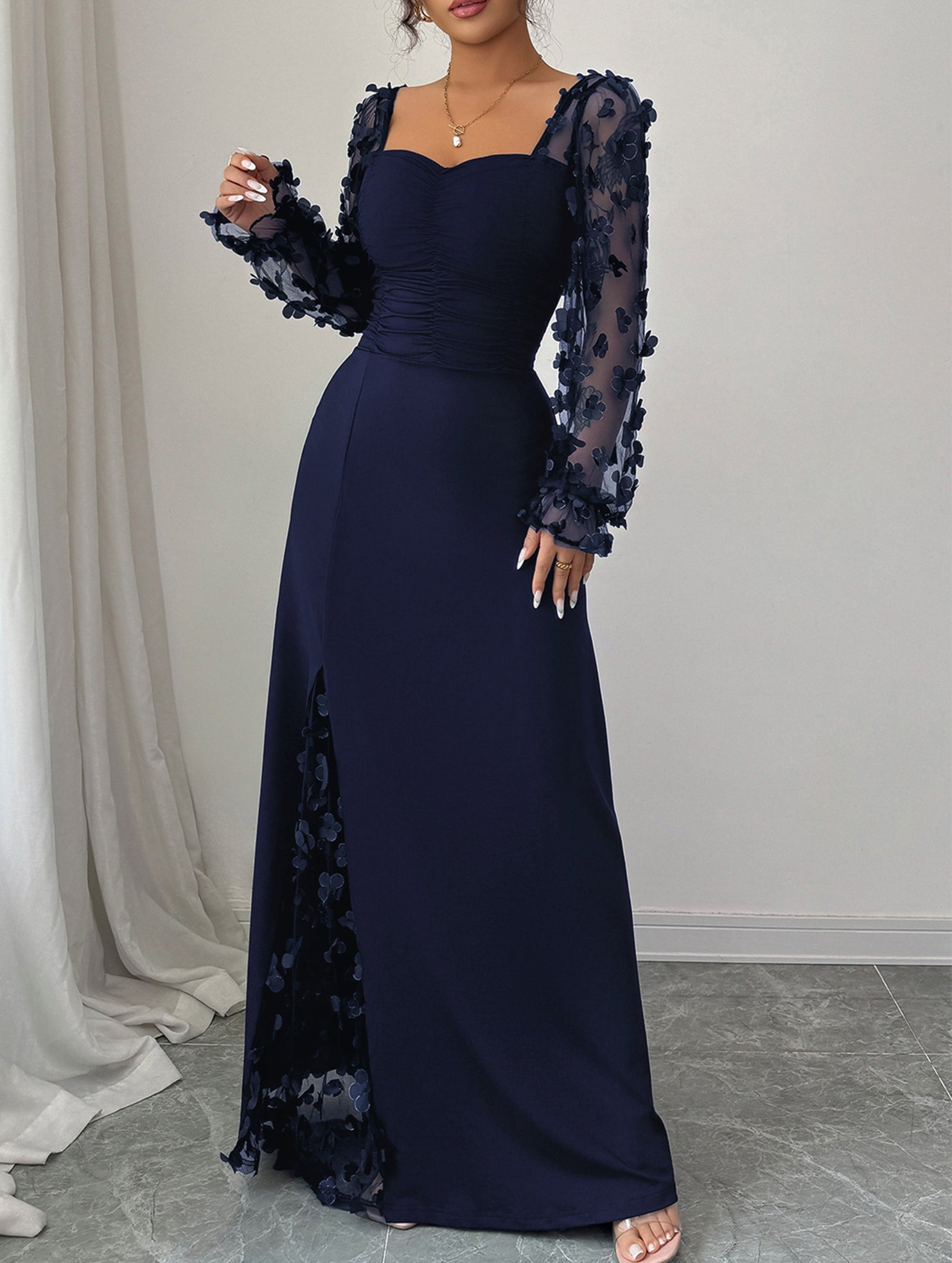 Anna-Berg | Retro-Style Hollowed-Out Long-Sleeved Dress