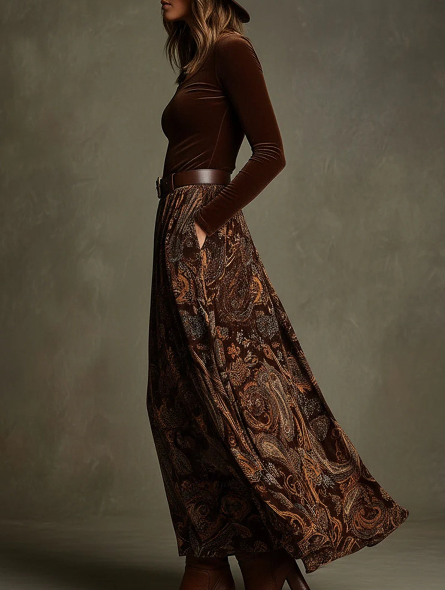 Anna-Berg | Retro-Style Printed Belt Dress