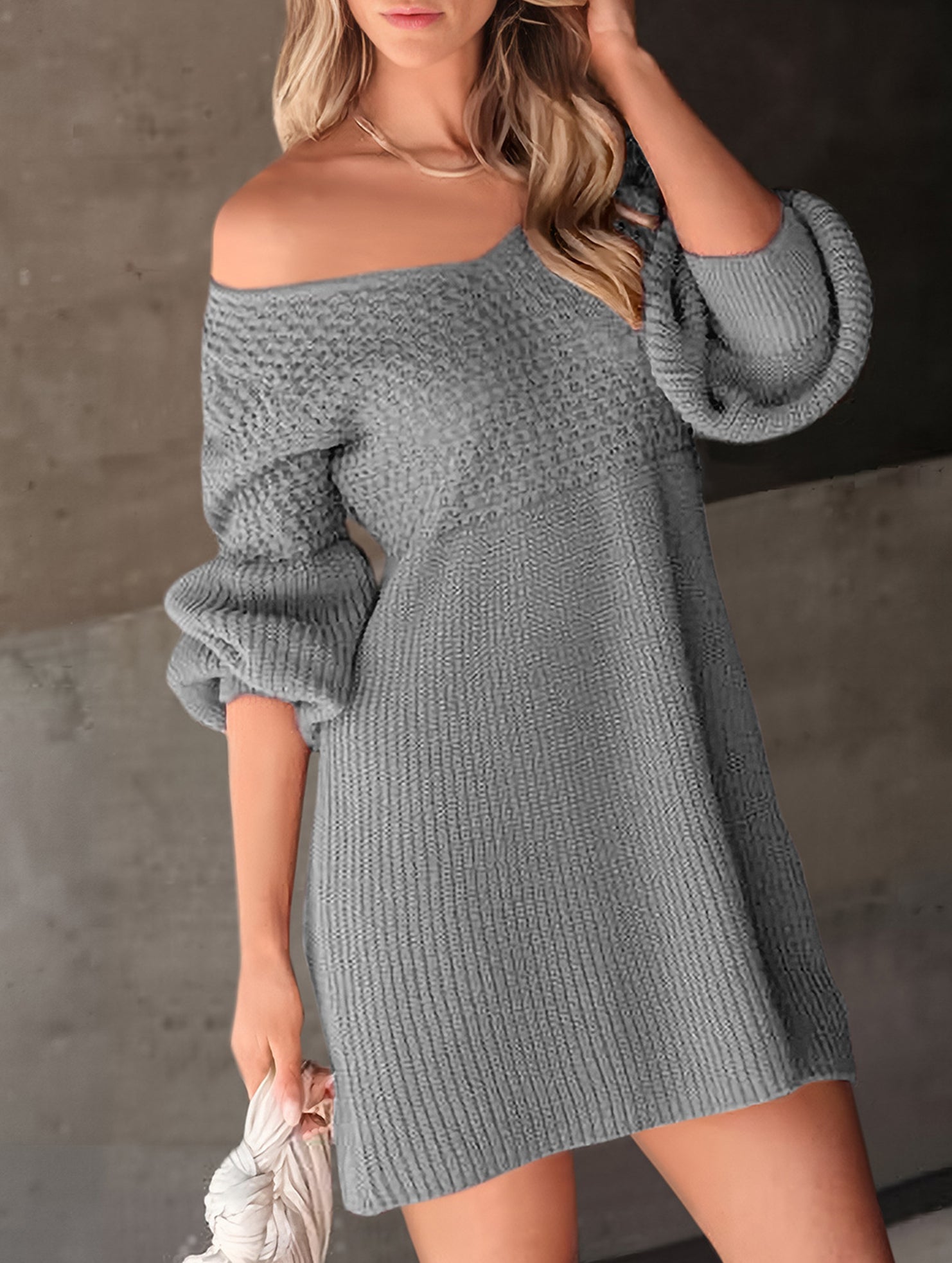 Anna-Berg | V-Neck Puff Sleeve Solid Color Dress