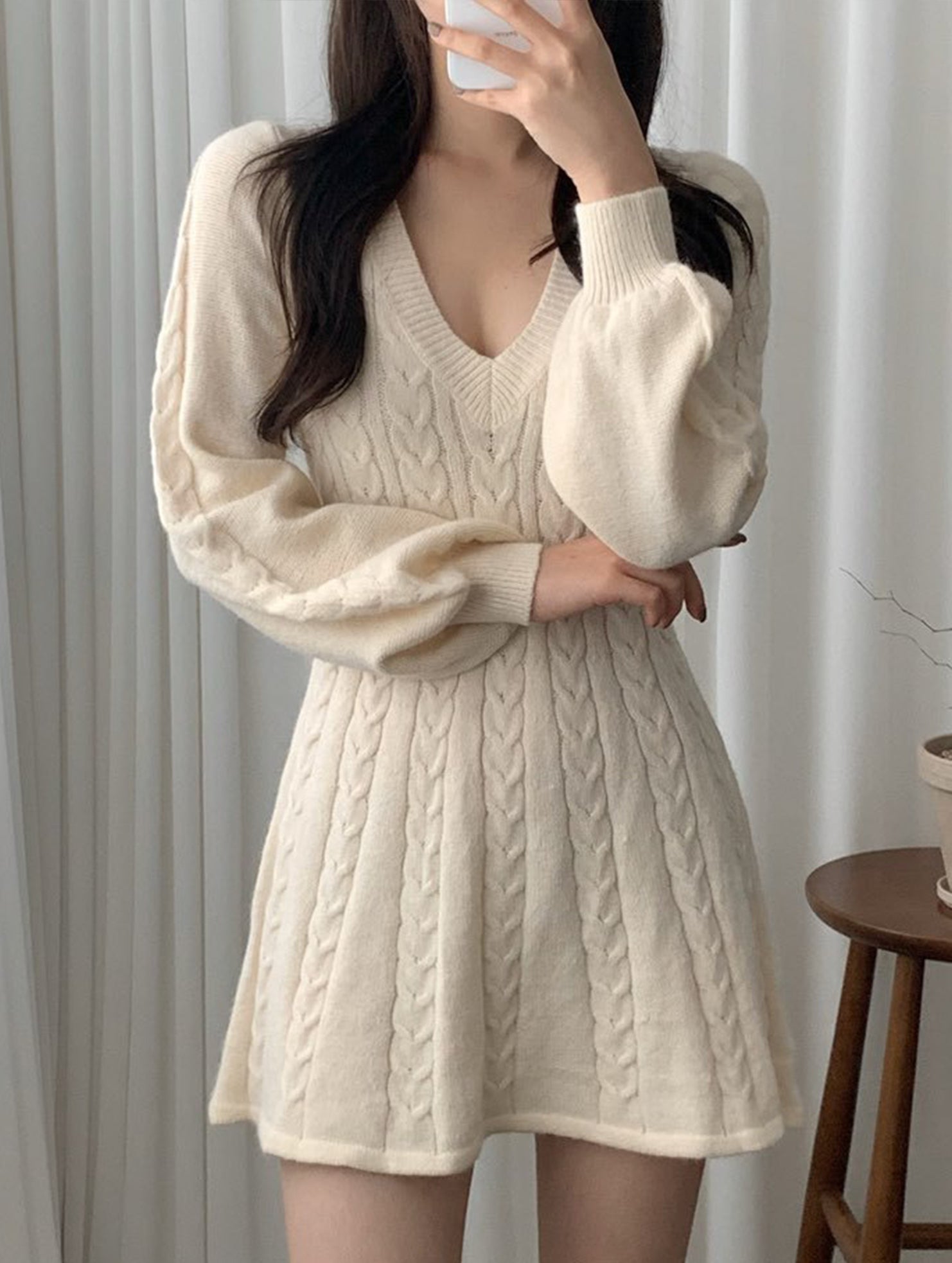 Anna-Berg | Retro Cable Knit V-Neck Fitted Dress