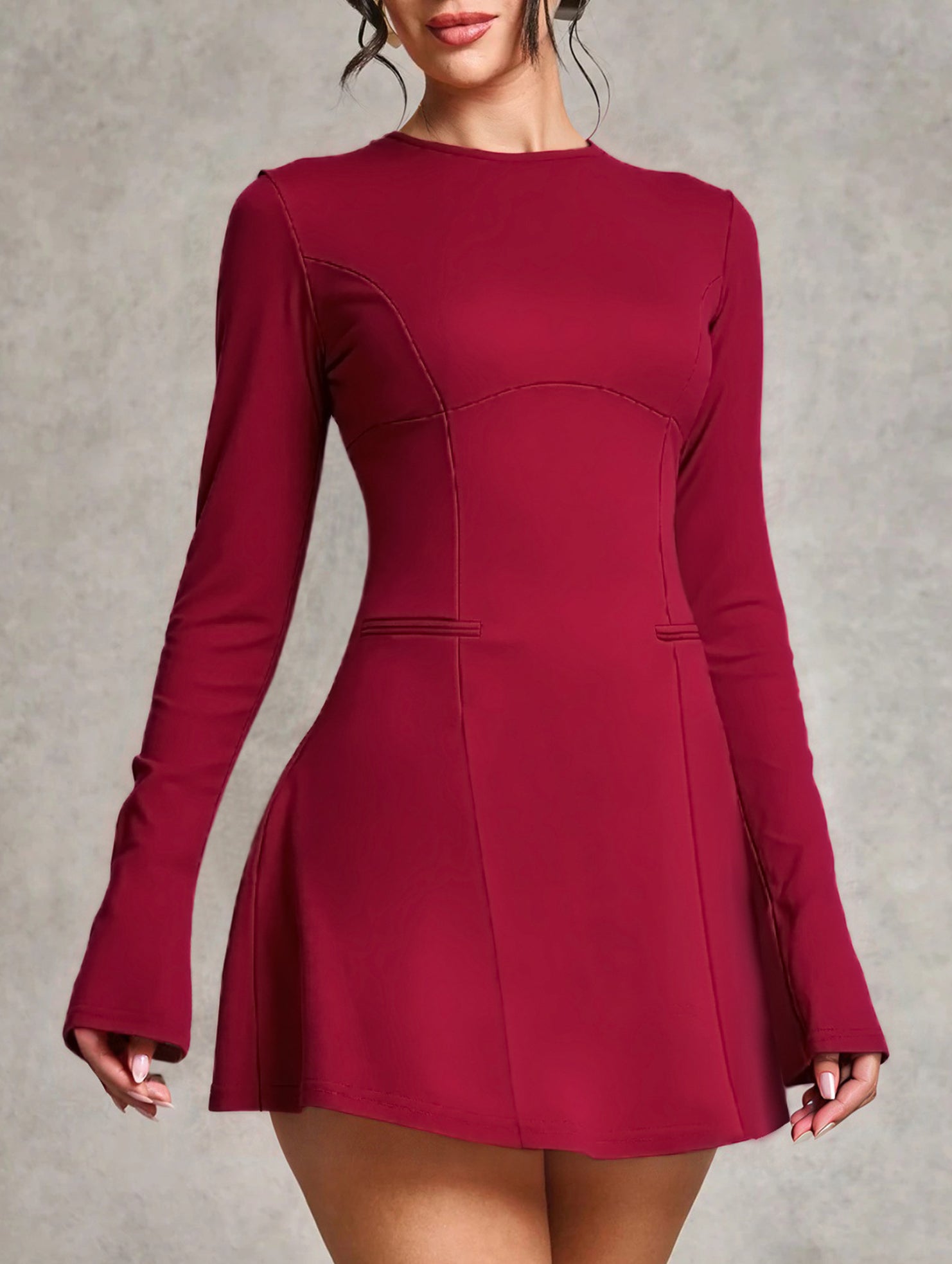 Anna-Berg | Backless Long-Sleeved Slim-Fit Dress
