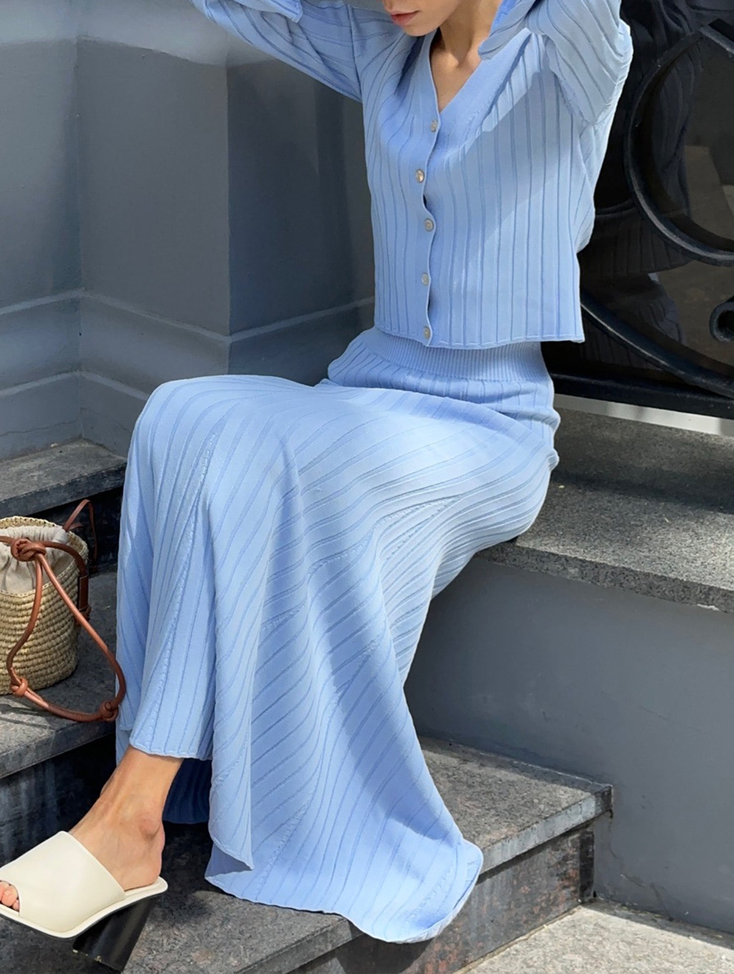 Anna-Berg | Versatile V-Neck Cardigan Slim Dress