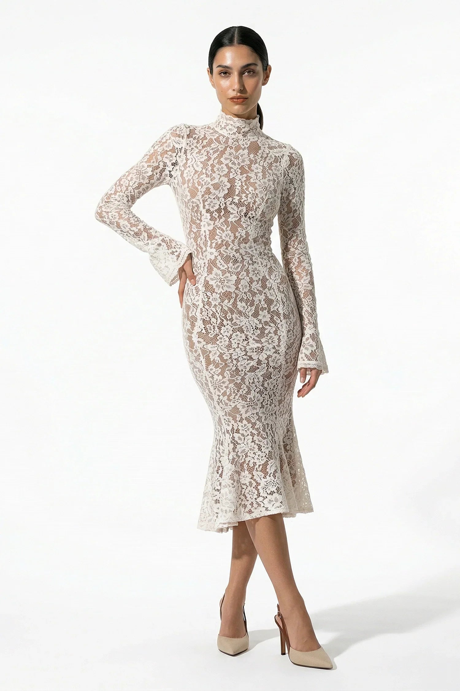 Anna-Berg | White Lace Long Sleeve Fitted Dress