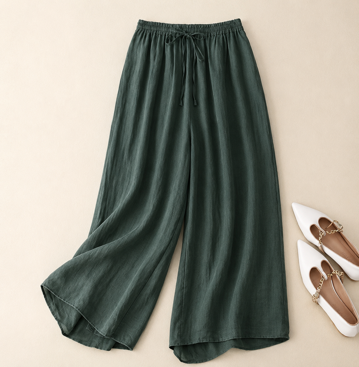 Anna-Berg | Elegant Loose Waistband Pants with a Timeless Finish