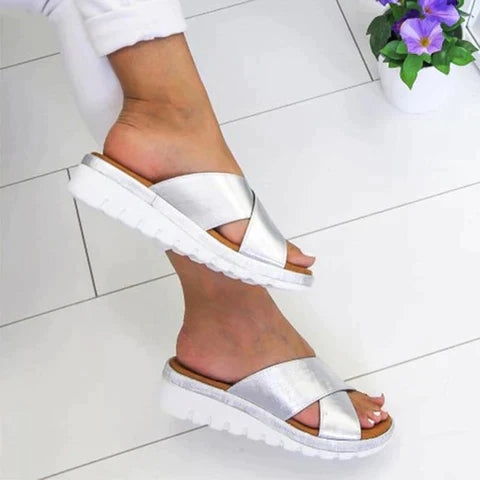 Anna-Berg | Flowing Orthopedic Adjustable Sandals with a Timeless Finish