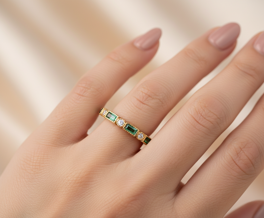 Vintage Green Zirconia Gold Ring