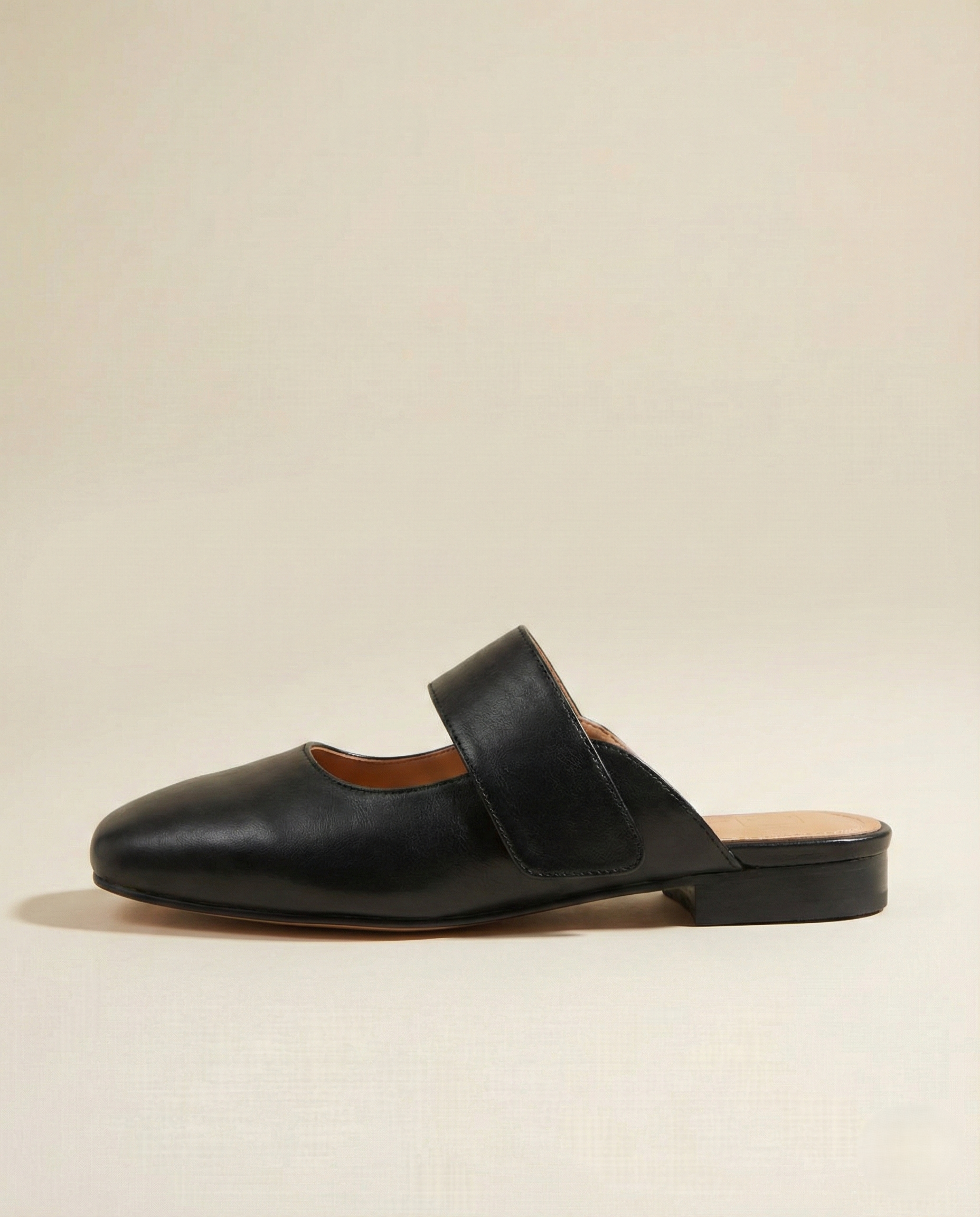 Anna-Berg | Black Square Toe Chunky Heel Leather Mules