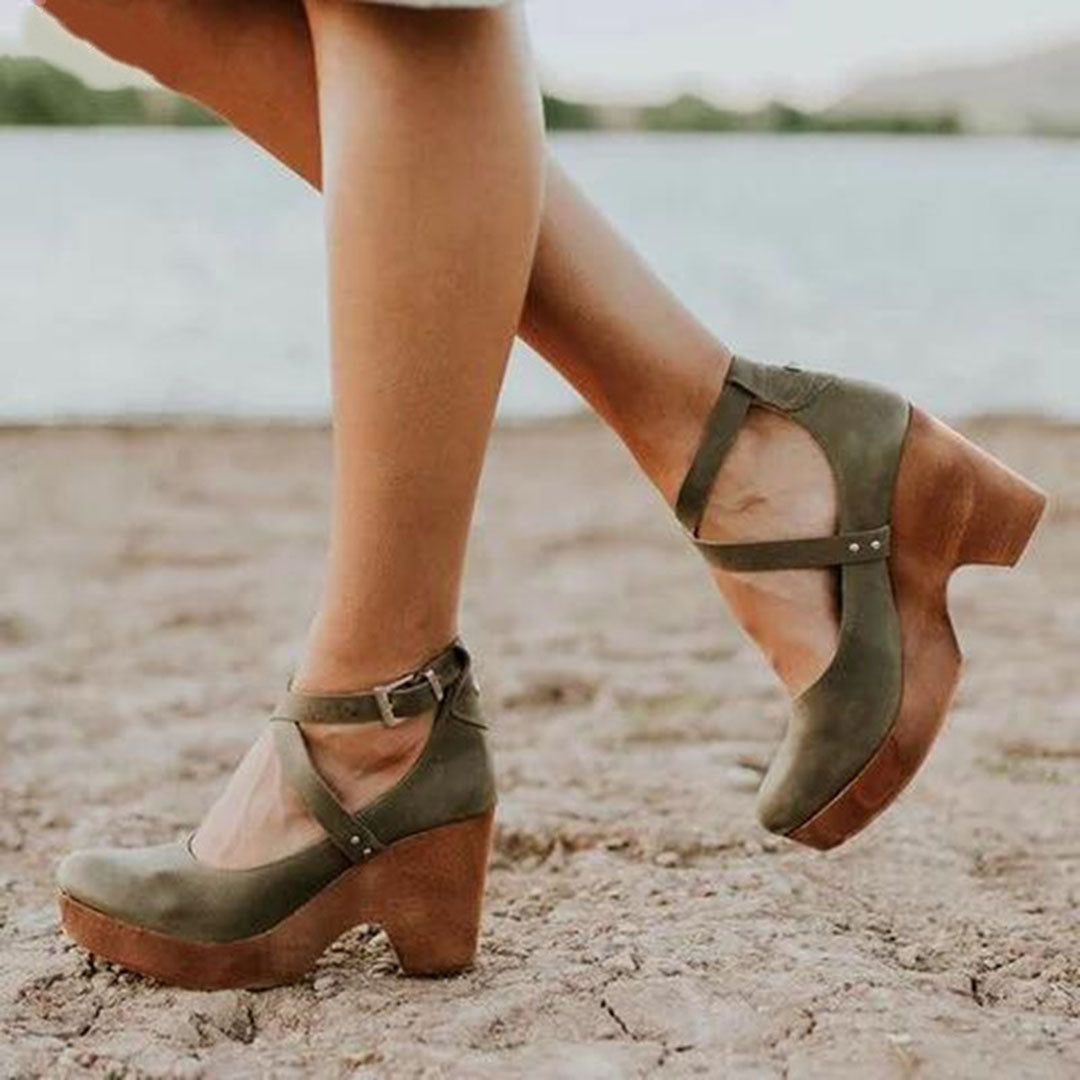 Anna-Berg | Elegant Wedge Heels With Closed Toe & Ankle Strap