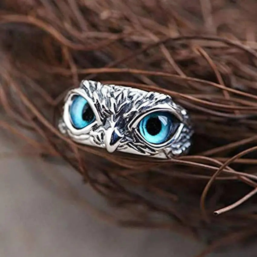 Owl of Happiness adjustable ring in silver and opal