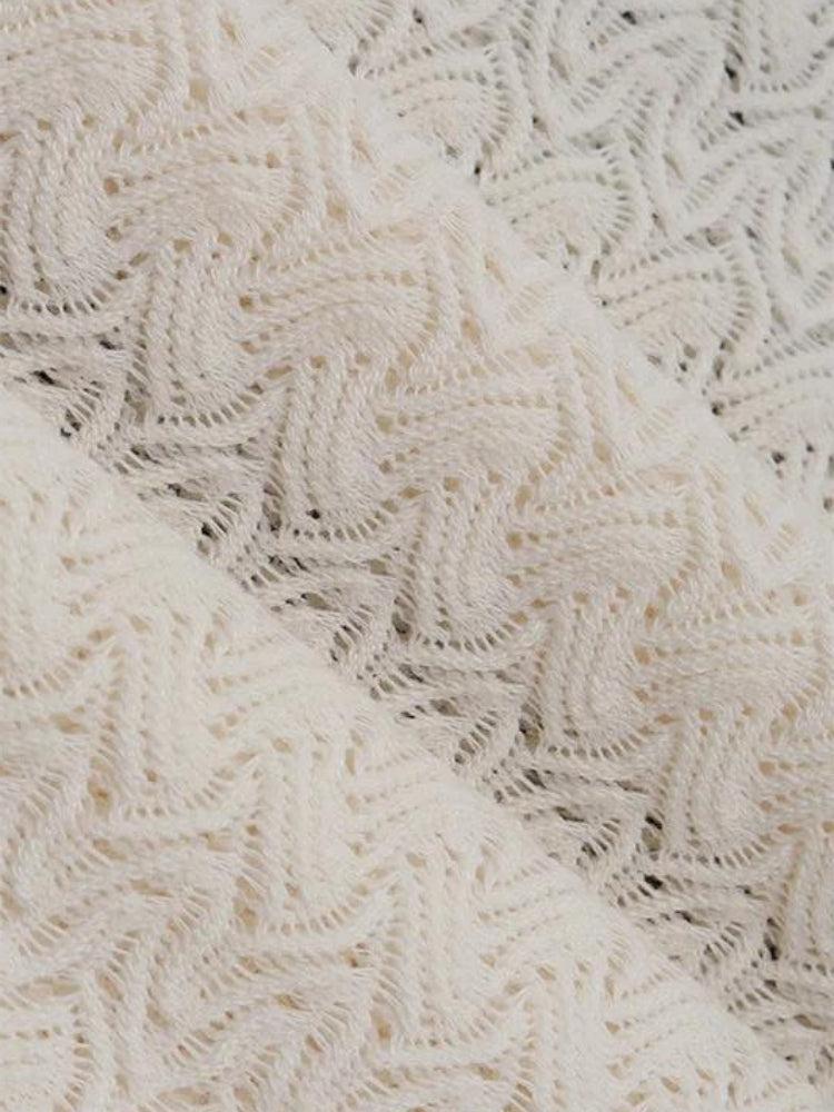 Anna-Berg | Lace Backless Plunge Neck Dress