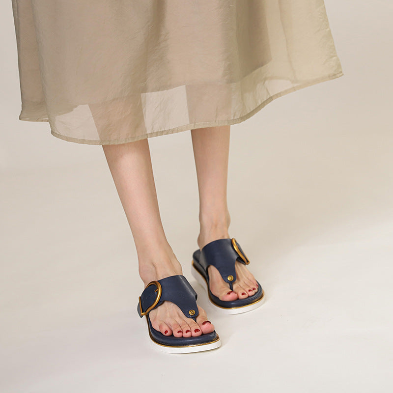 Anna-Berg | Effortless Sandals with a Flattering Silhouette