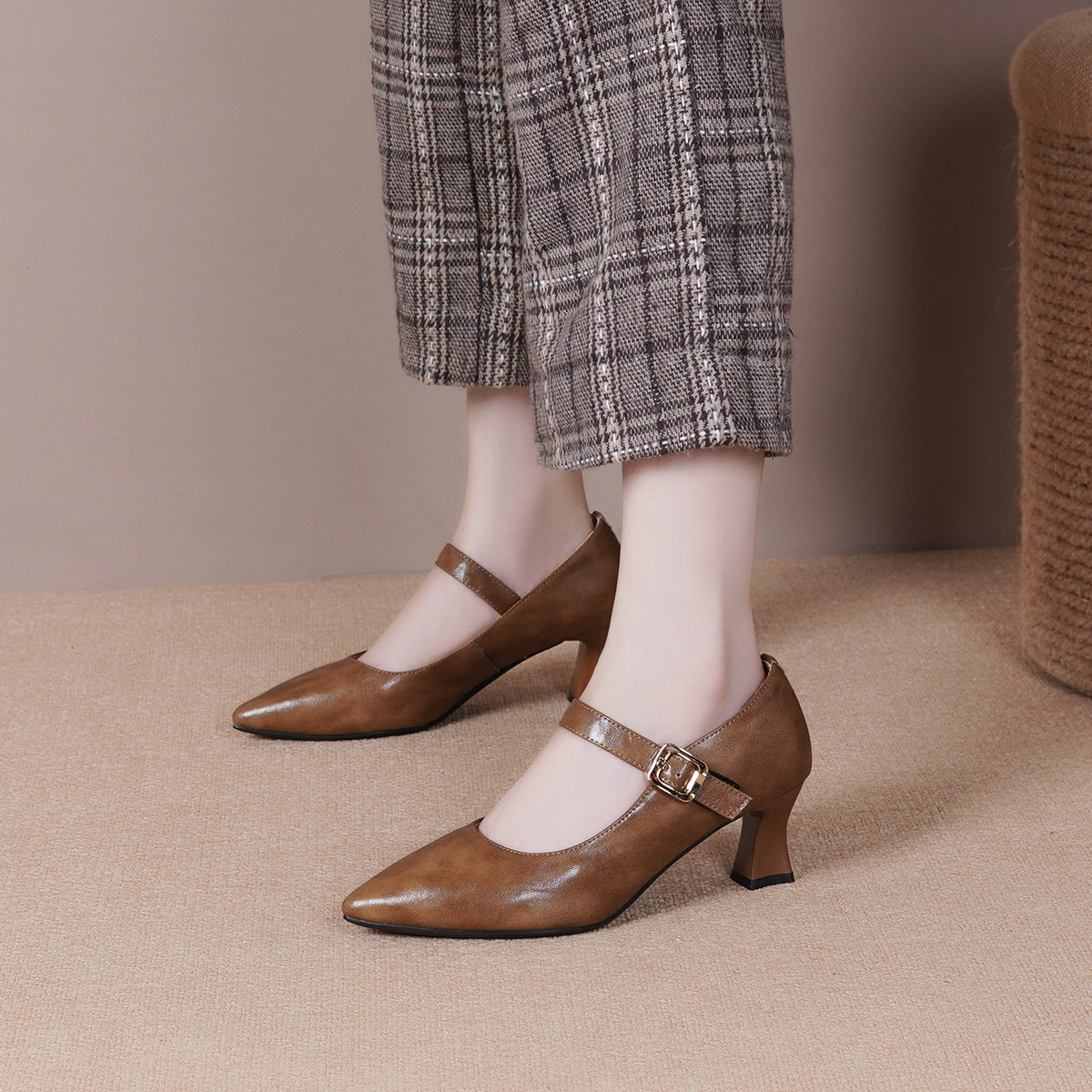 Anna-Berg | Elegant Pointed Toe Leather Heels