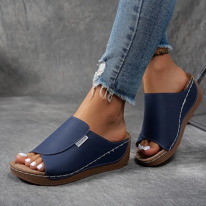 Anna-Berg | Sculpted Arch Support Cushioned Shoes with a Timeless Finish