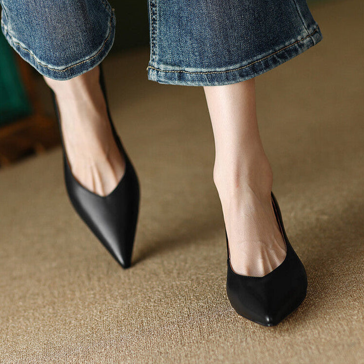 Anna-Berg | Classic Pointed Toe Pumps