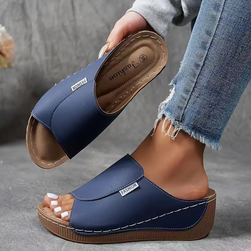 Anna-Berg | Sculpted Arch Support Cushioned Shoes with a Timeless Finish