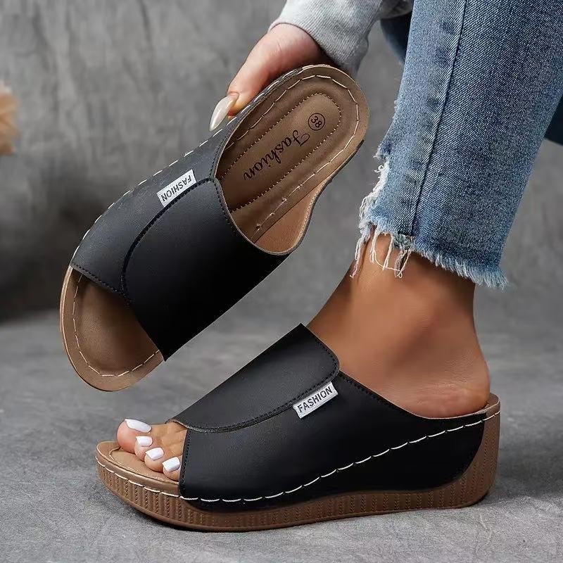 Anna-Berg | Sculpted Arch Support Cushioned Shoes with a Timeless Finish