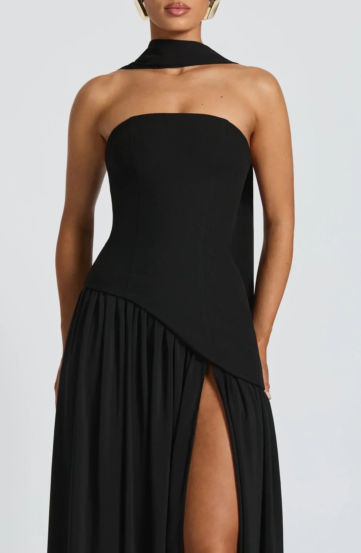 Anna-Berg | Luxe Sculptural Romance Maxi Gown for Every Occasion