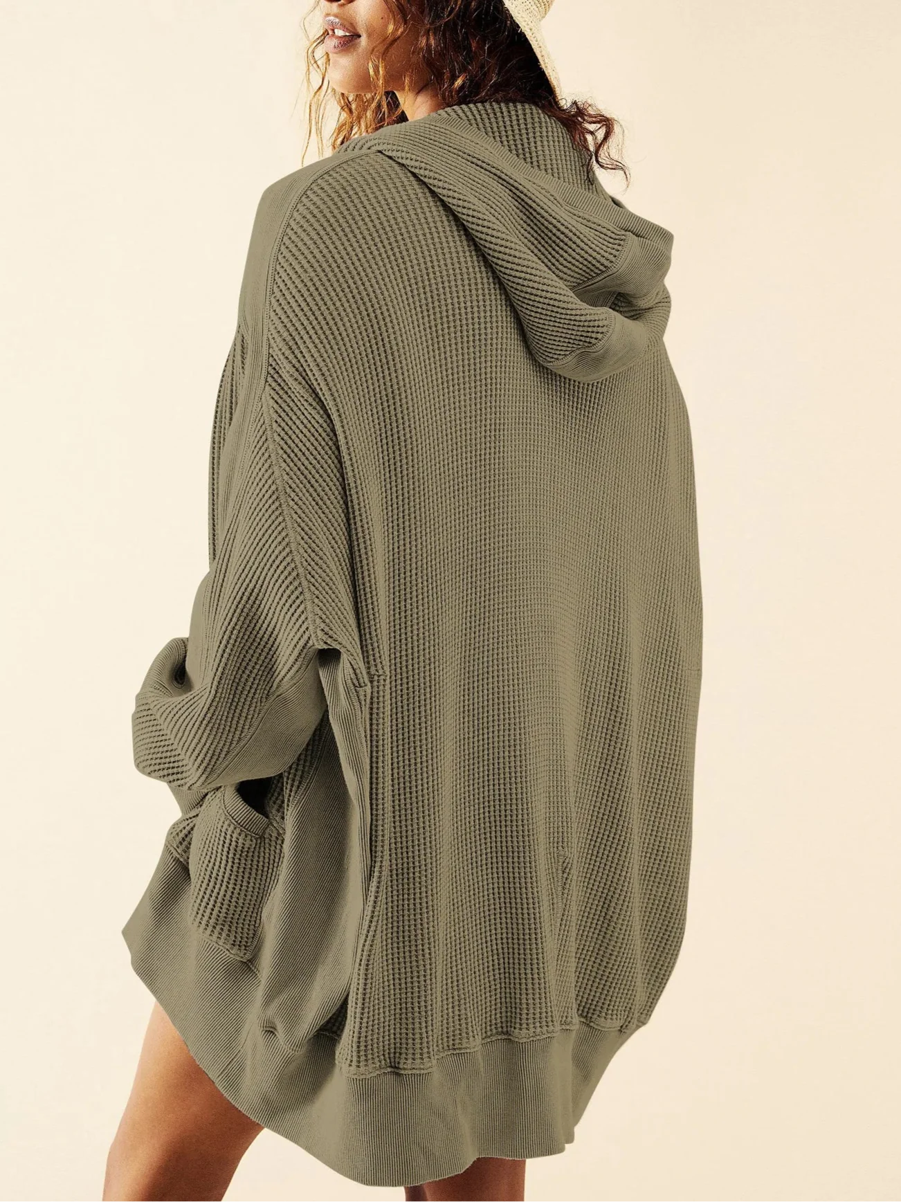 Anna-Berg | Knit Hoodie