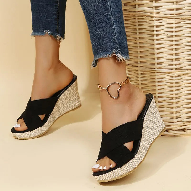 Anna-Berg | Modern Wedge Sandals with a Flattering Silhouette