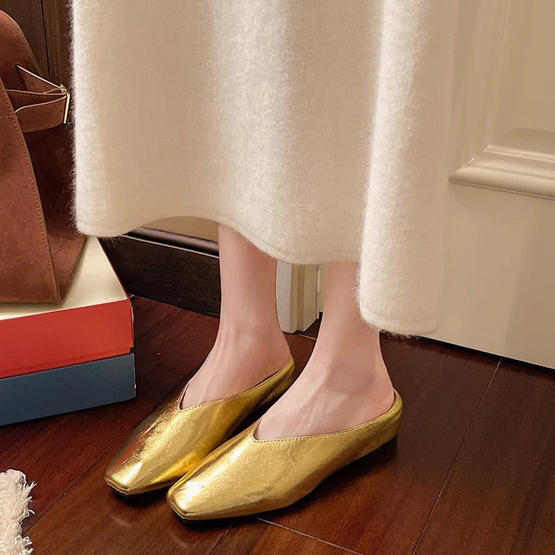 Anna-Berg | Mules with Minimalist Design
