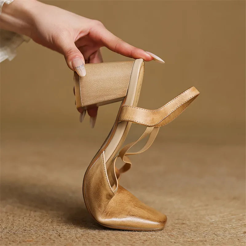 Anna-Berg | Black Pointed Toe Leather Heels