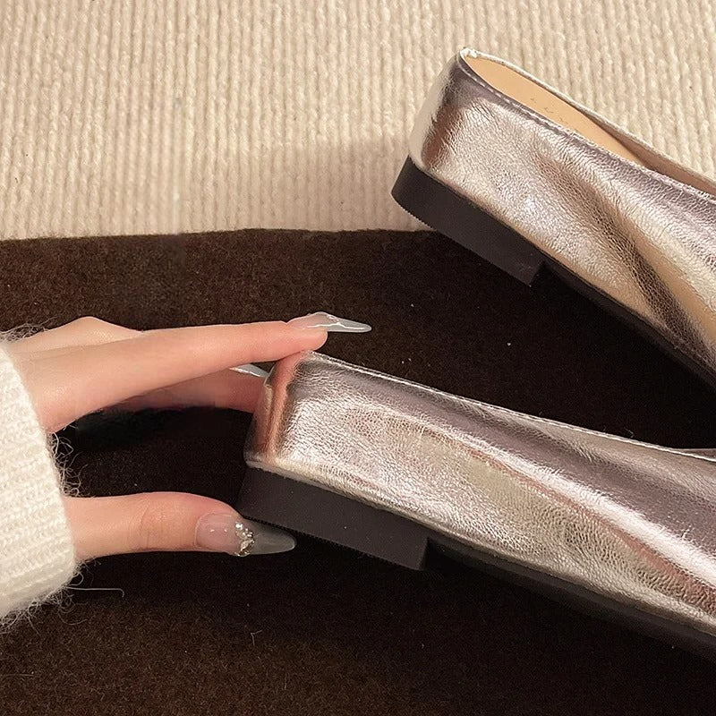 Anna-Berg | Mules with Minimalist Design