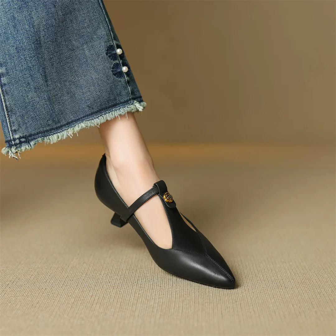 Anna-Berg | Black Pointed Toe Leather Heels