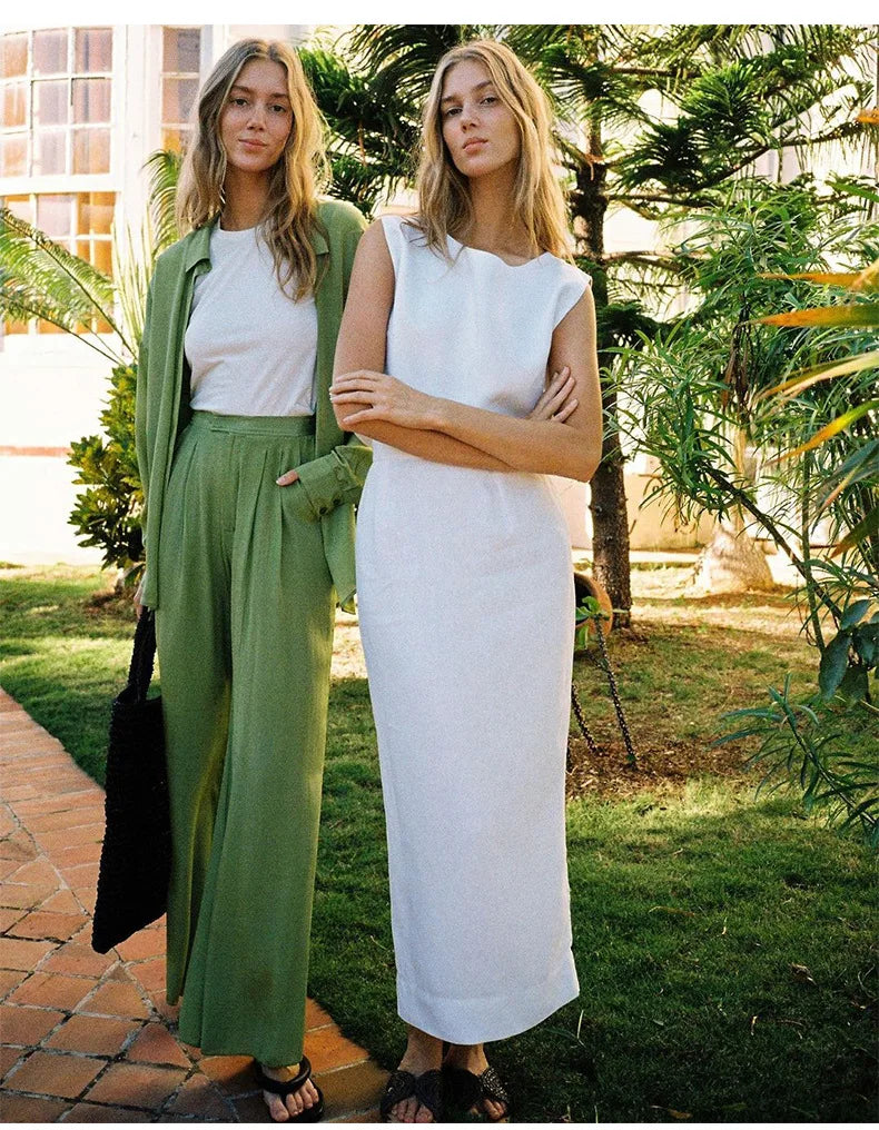 Anna-Berg | Natural Boxy Cropped Linen Top