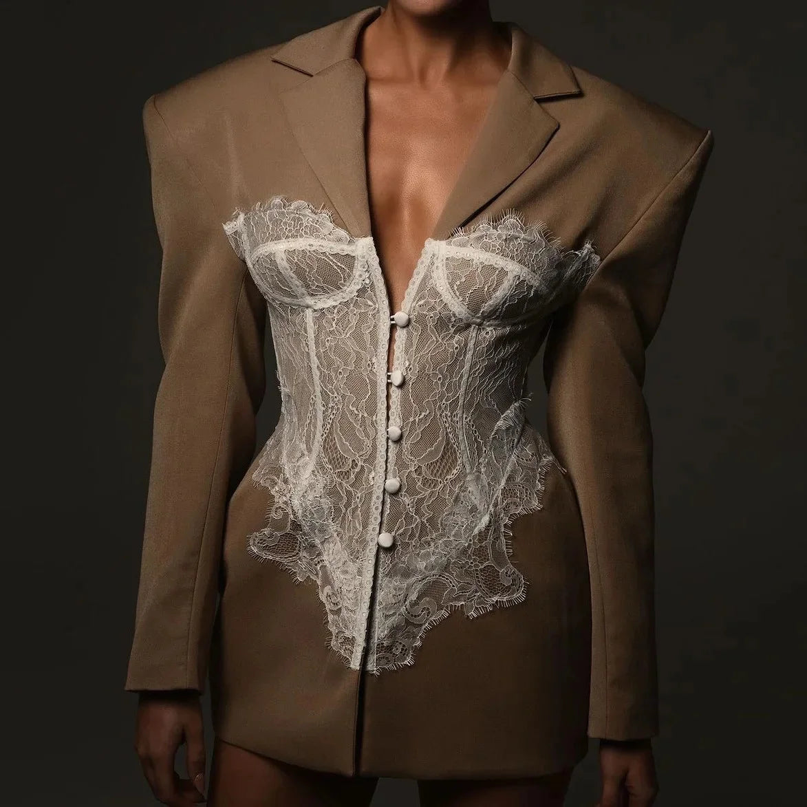 Anna-Berg | Exotic Blazer Look