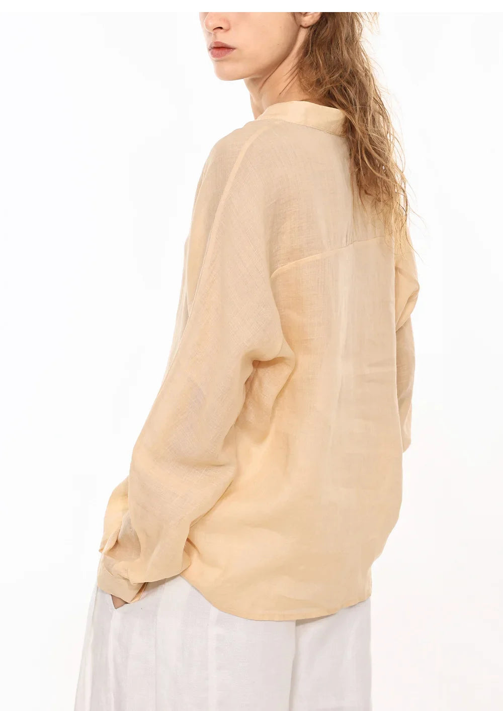 Anna-Berg | Collarless V-Neck Linen Shirt