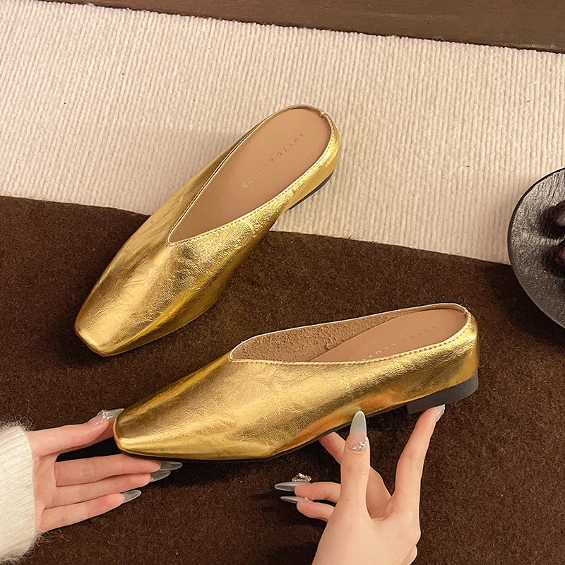 Anna-Berg | Mules with Minimalist Design