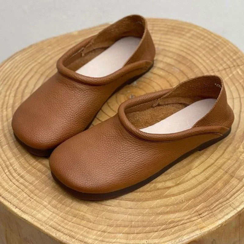 Anna-Berg | Chic Vegan Leather Sandals Made to Turn Heads