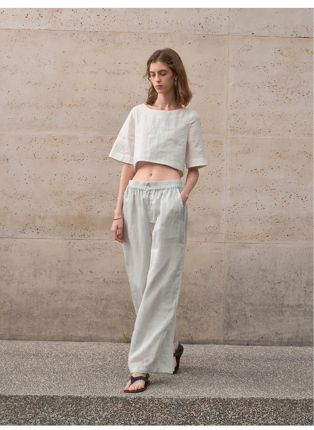 Anna-Berg | Boxy Cropped Linen Top