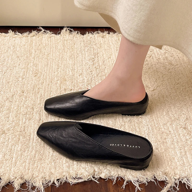 Anna-Berg | Mules with Minimalist Design