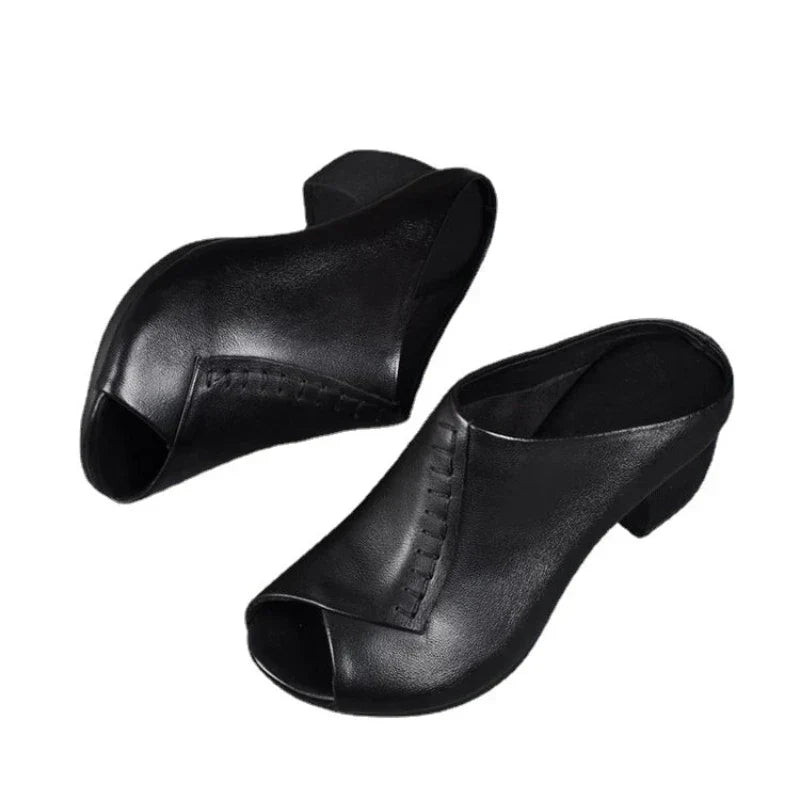 Anna-Berg | Sculpted Cushioned Slip-On Sandals with a Timeless Finish
