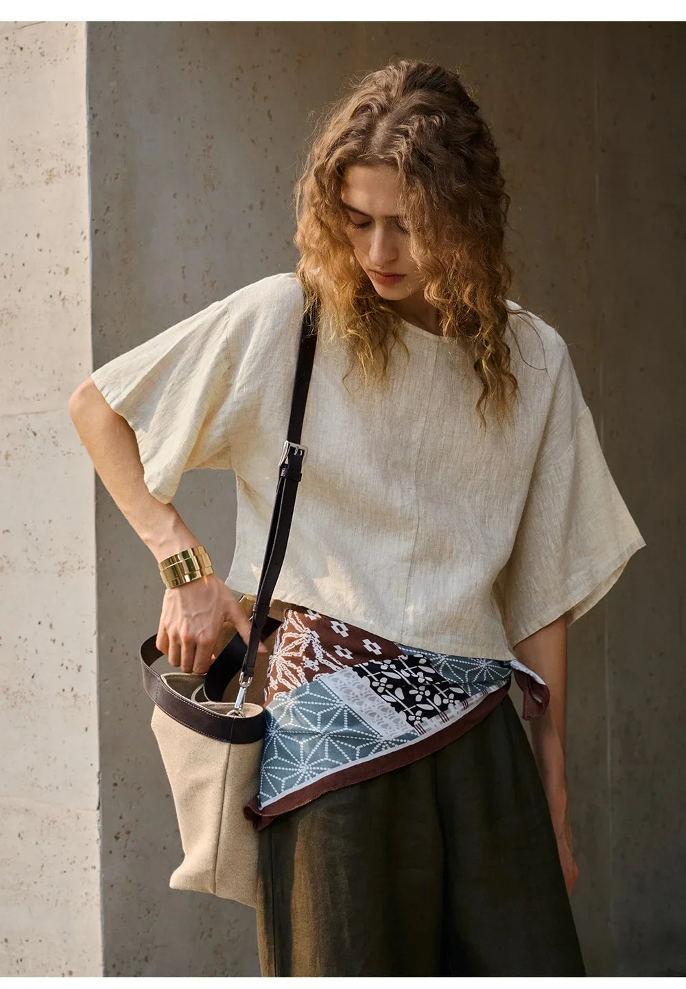 Anna-Berg | Flared-Sleeve Linen Pullover